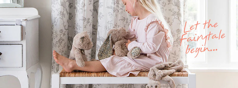 Lily & George | Bailee Plush Bunny Comforter