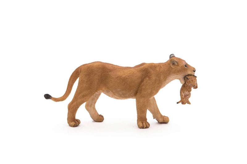 Papo Lioness with Cub