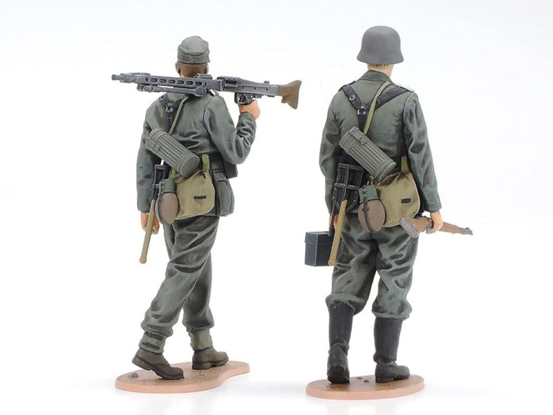 Tamiya 1/35 German Sd.Kfz.2 Kettenkraftrad (Mid-production) Plastic Model