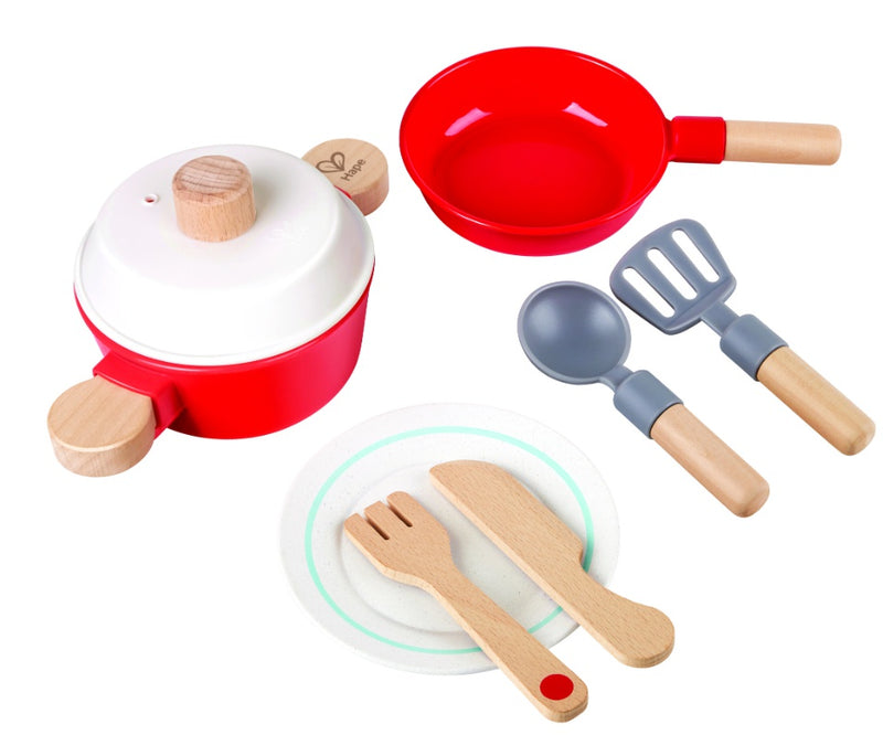 Hape, Little Chef Cook & Serve Set