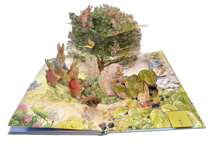 Peter Rabbit: A Tale of Four Seasons: An Enchanting Story with a Pop-up Ending