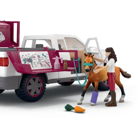 Schleich | Mobile Vet with Trailer