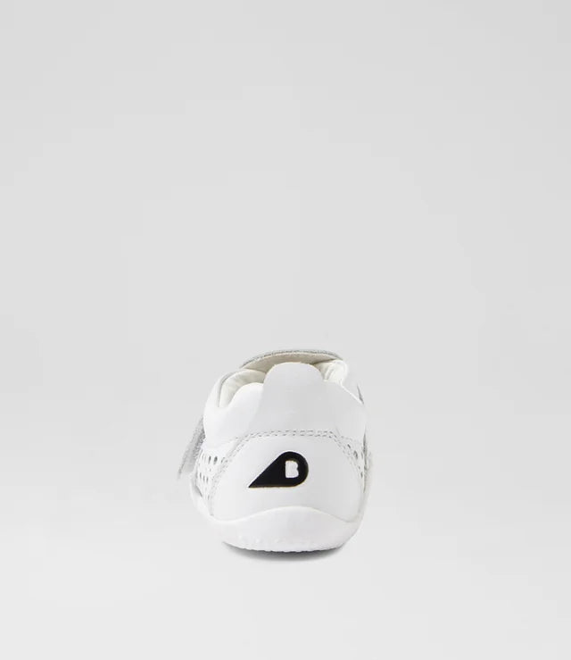 Bobux | XP Punch - White