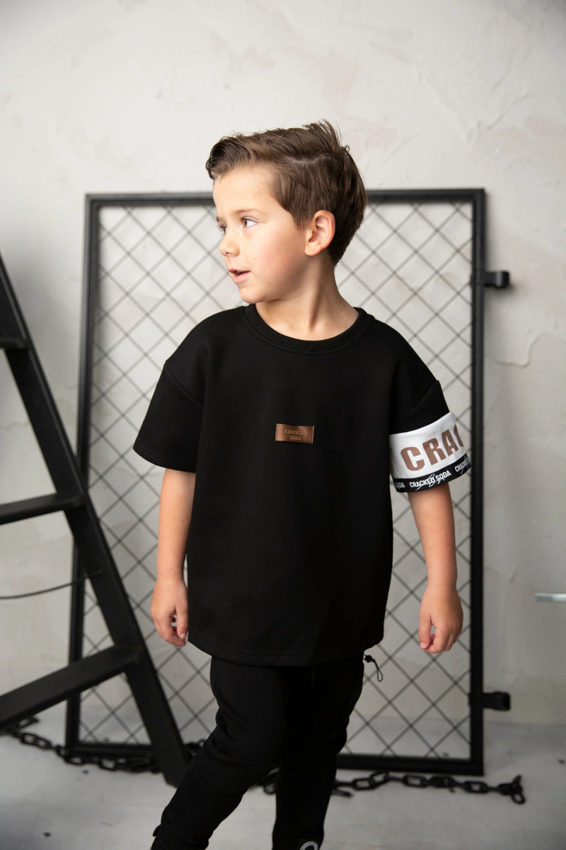 Cracked Soda | Dash Detailed Tee - Black