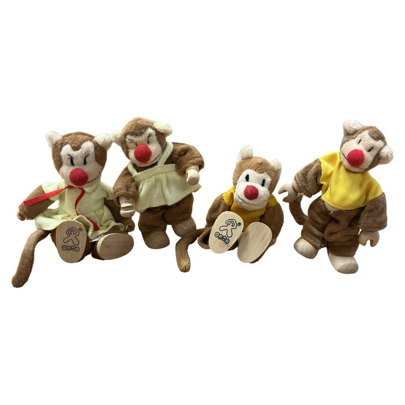 Yumi | 4-pack Wooden  Monkey Family RRP $12.99