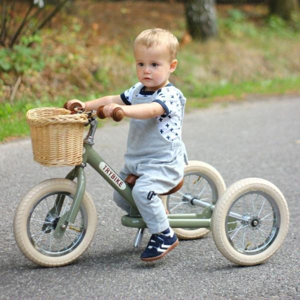 Green Vintage Trybike, Cream Tyres and Chrome (3 wheel)