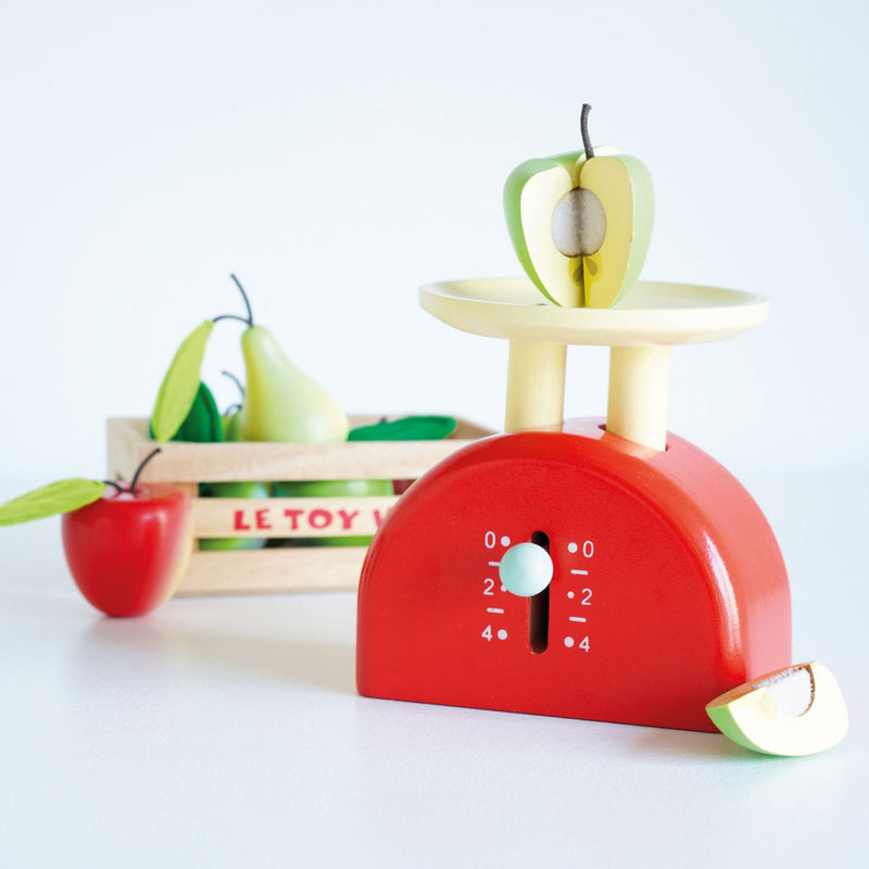 LeToy Van - Weighing Scales