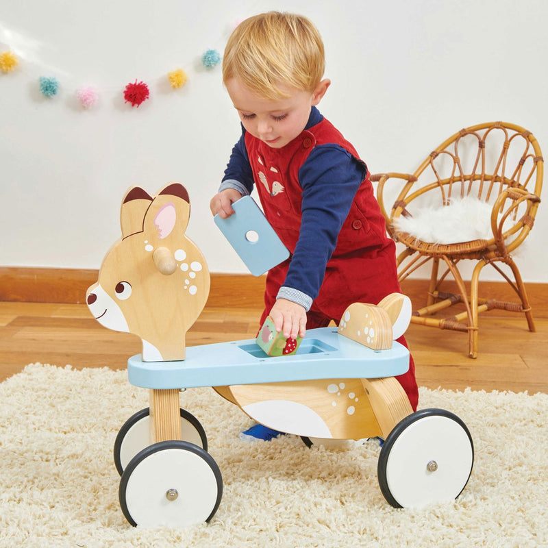 Le Toy Van Ride On Deer