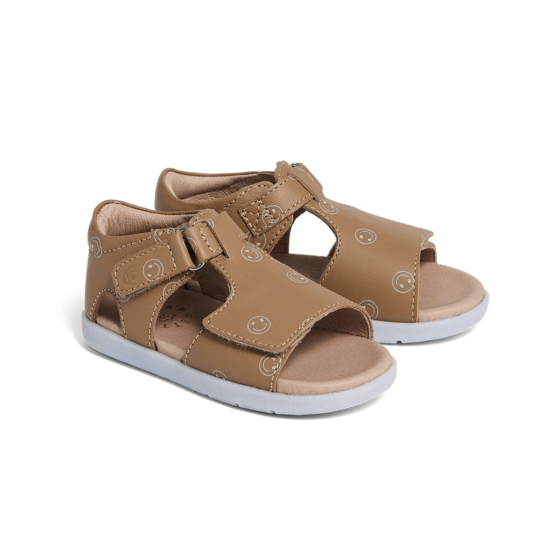 Pretty Brave | Bailey Sandal - Tan Smiley