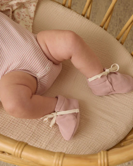 Quincy Mae | Baby Booties-Rose