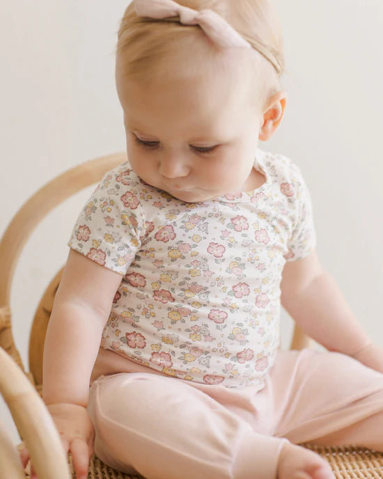 Quincy Mae | Bamboo Short Sleeve Bodysuit || Bloom