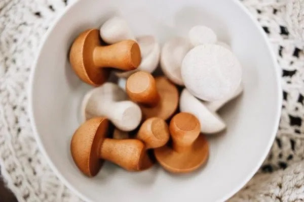 Qtoys Wooden Mushrooms - Natural