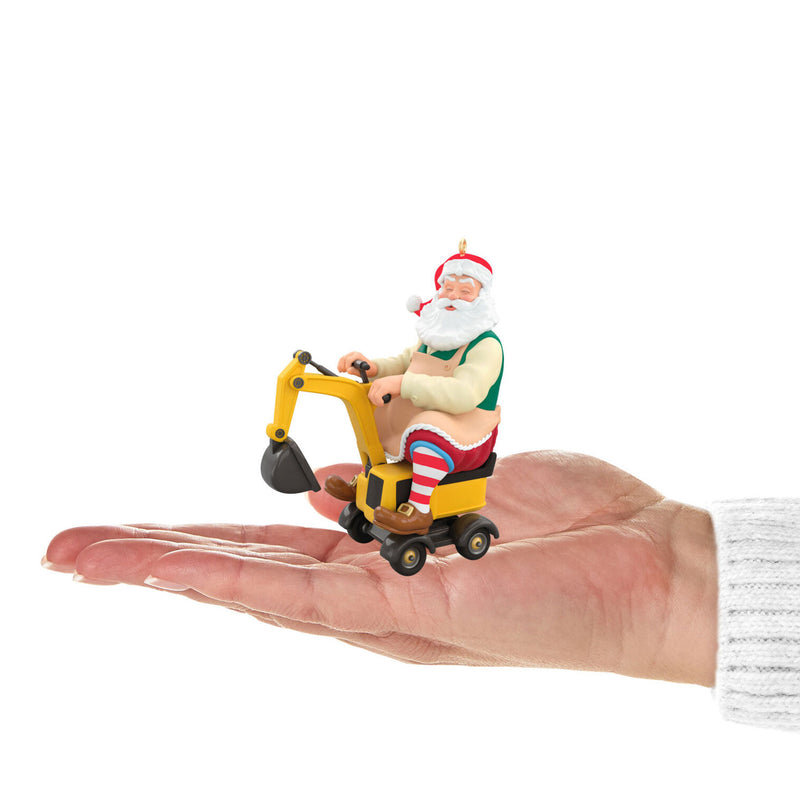 Hallmark 2024 | Toymaker Santa Ornament