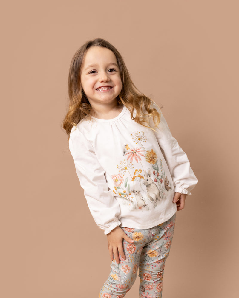 Bébé | Girls Olive L/S Scene Tee - Cloud