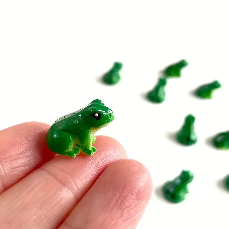 Figurine Miniature Resin Green Frog