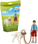 Schleich | Farm World 42478 - Walking with Labrador Retriever
