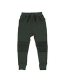 Radicool kids | Captain Pant in Forest