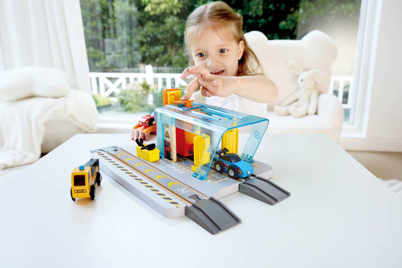 Hape | Repair & Wash Station