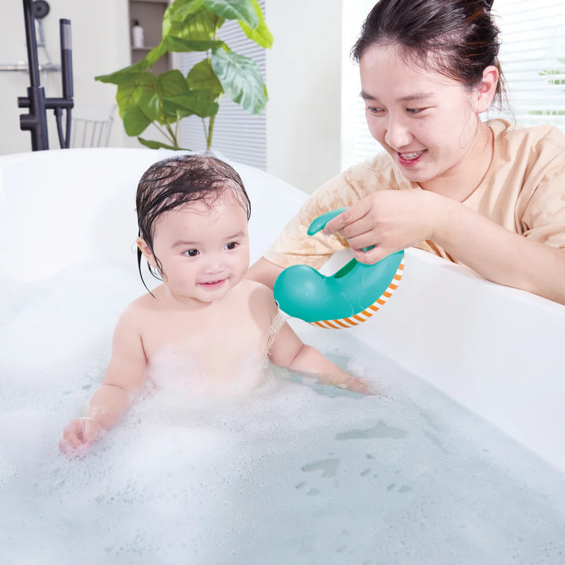 Hape | Happy Splashers Seal Jug