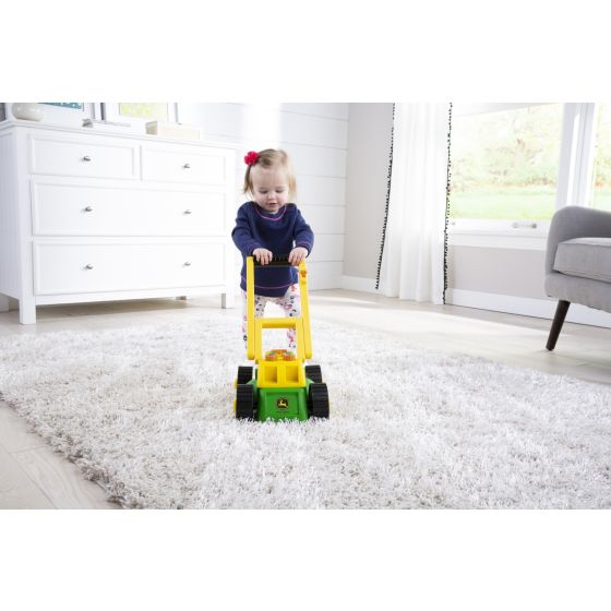 John Deere | Action Lawn Mower