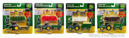 John Deere | 10 piece Mini Farm Set -Cows