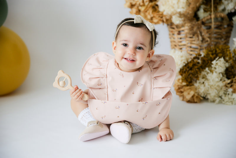 Snuggle Hunny | Posy frill  Waterproof Bib