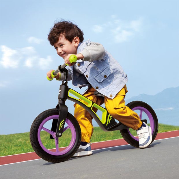 Hape Light Magnesium Balance Bike Green